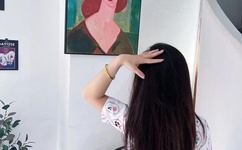 青青草原中文字幕MV